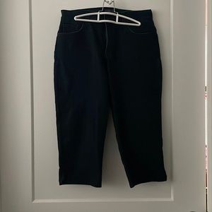 NYDJ  Not Your Daughter’s Jeans Dark Denim Capris 8 Petite